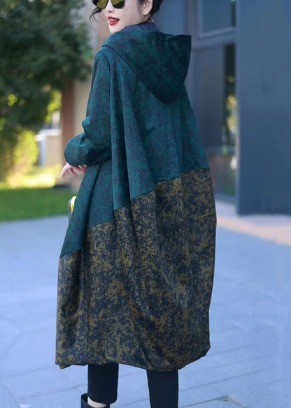Gracefully Styled Coat for Any Occasion