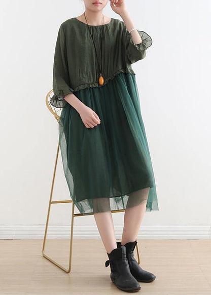 Well Tailored Dress with a Graceful Silhouette