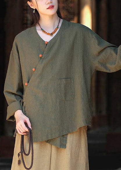 Well Tailored Shirt with a Graceful Silhouette