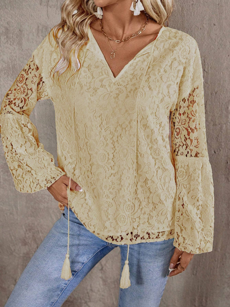 Sophisticated Blouse with a Clean Classic Look