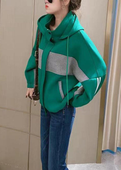 Elegantly Styled Coat for Everyday Wear