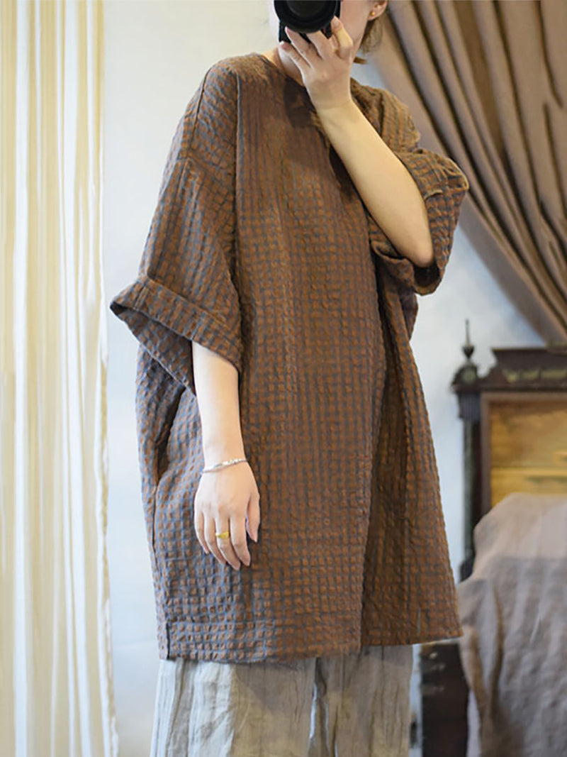 Classic Vintage Shirt with a Flattering Fit
