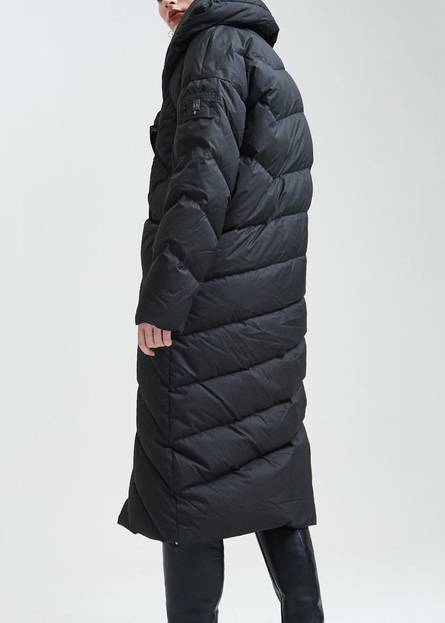Classic Vintage & Enduringly Stylish Coat
