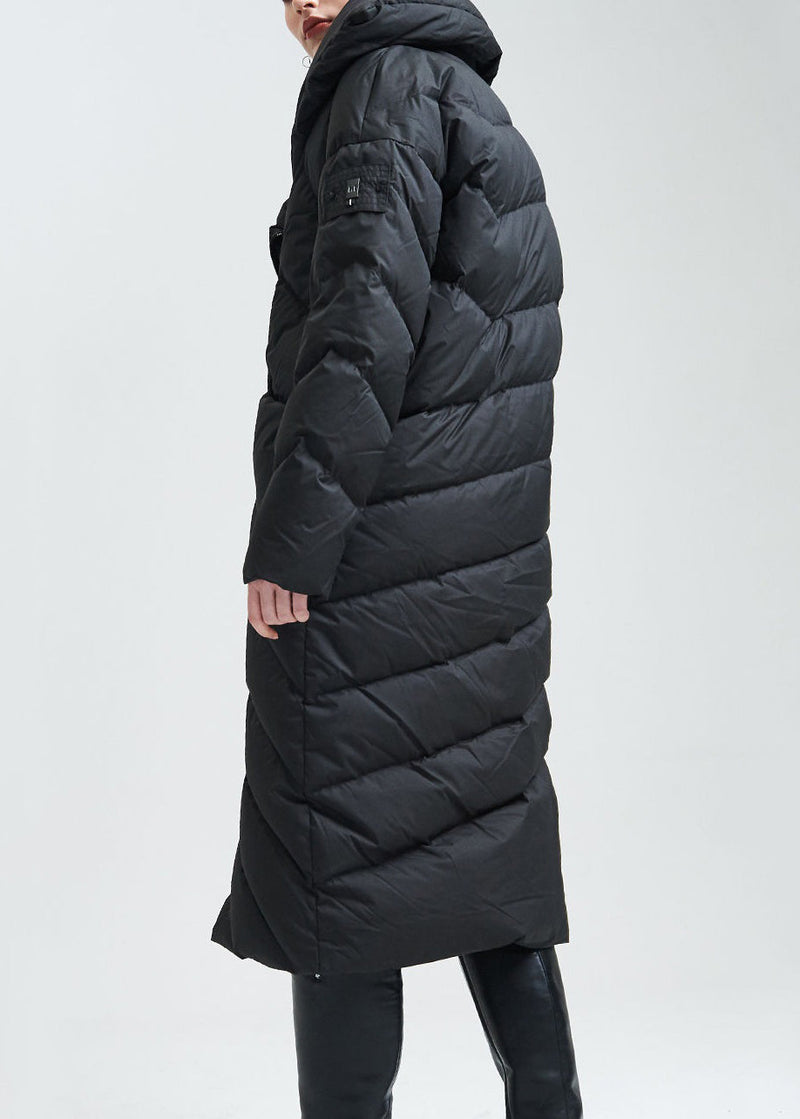 Classic Vintage & Enduringly Stylish Coat