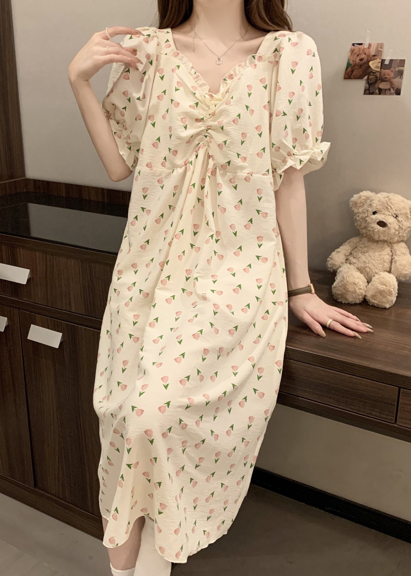 Classic Vintage & Enduringly Stylish Dress