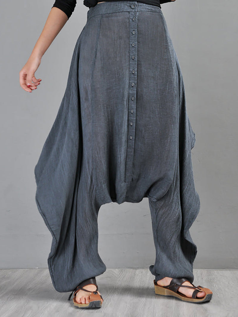 Effortlessly Elegant Pants with a Timeless Design