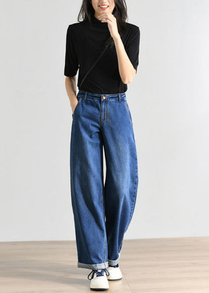 Sophisticated Pants with a Clean Classic Look