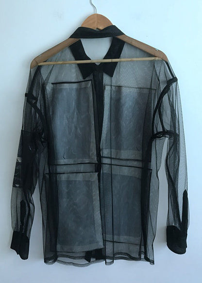 Sophisticated Blouse with a Clean Classic Look