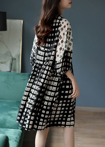 Sophisticated Dress with a Clean Classic Look