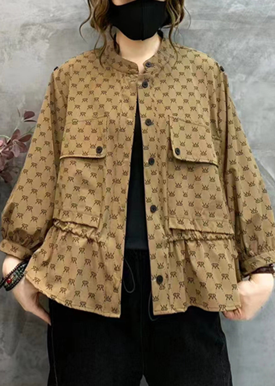Gracefully Styled Coat for Any Occasion