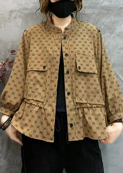Gracefully Styled Coat for Any Occasion