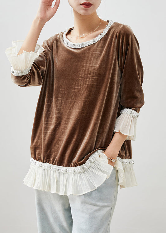 Classic Vintage Shirt with a Flattering Fit
