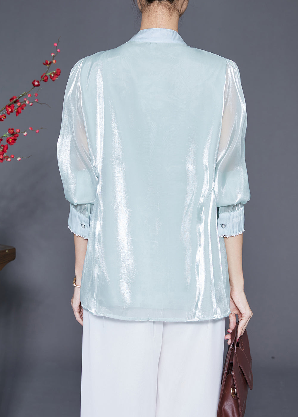 Beautifully Finished Blouse in a Timeless Design