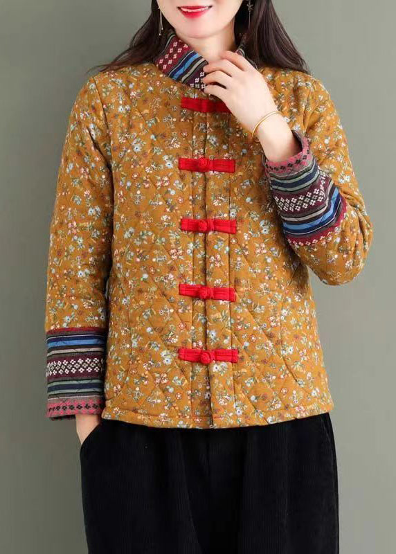 Effortlessly Elegant Jacket with a Timeless Design