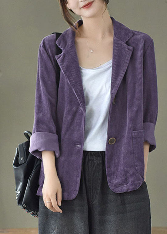 Effortlessly Elegant Coat with a Timeless Design