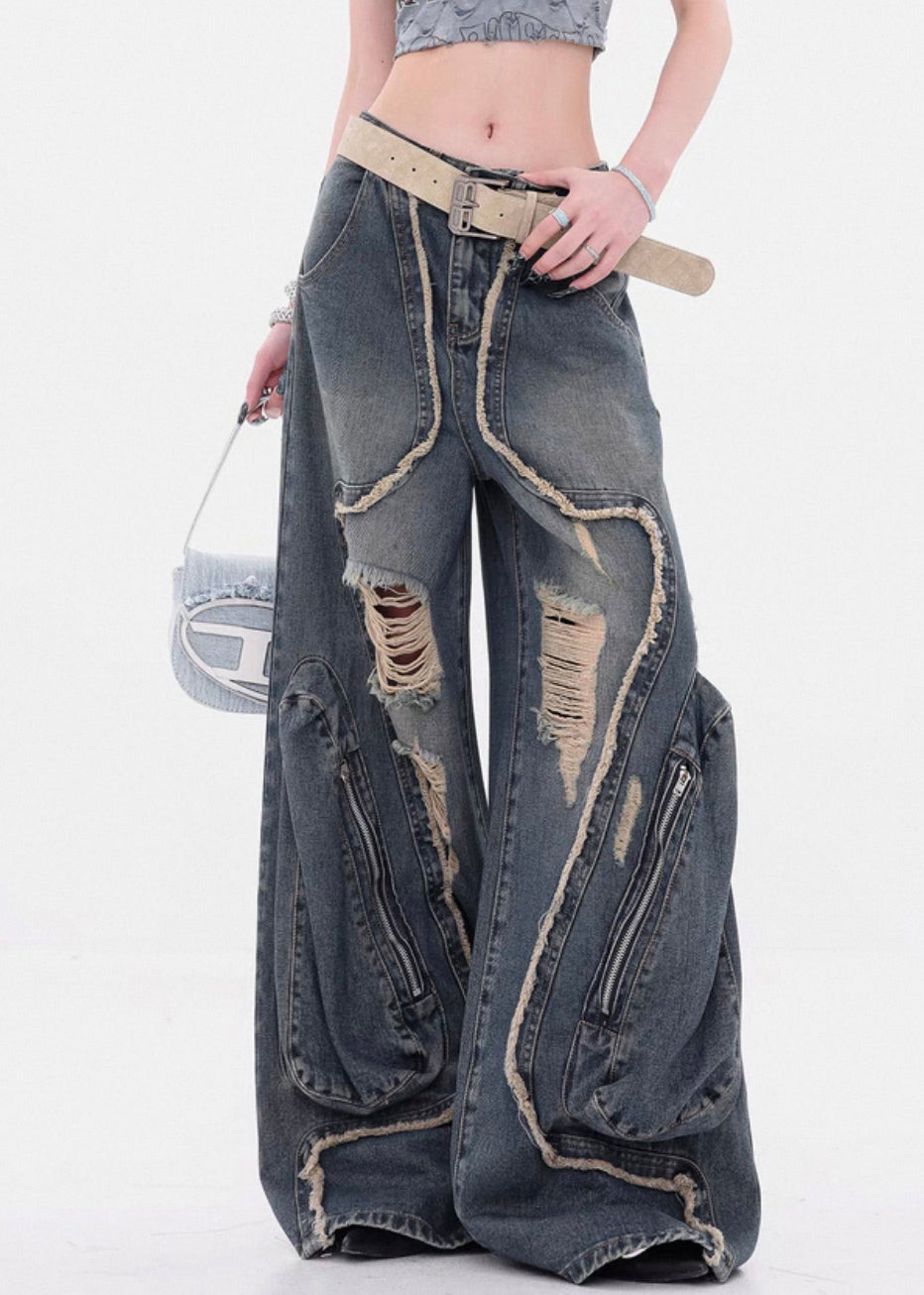 Well Tailored Pants with a Graceful Silhouette