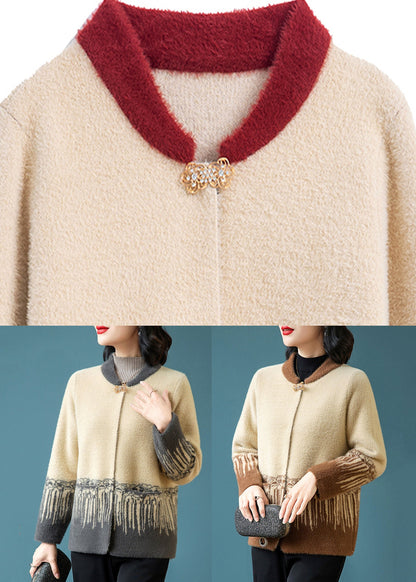 Effortlessly Elegant Coat with a Timeless Design