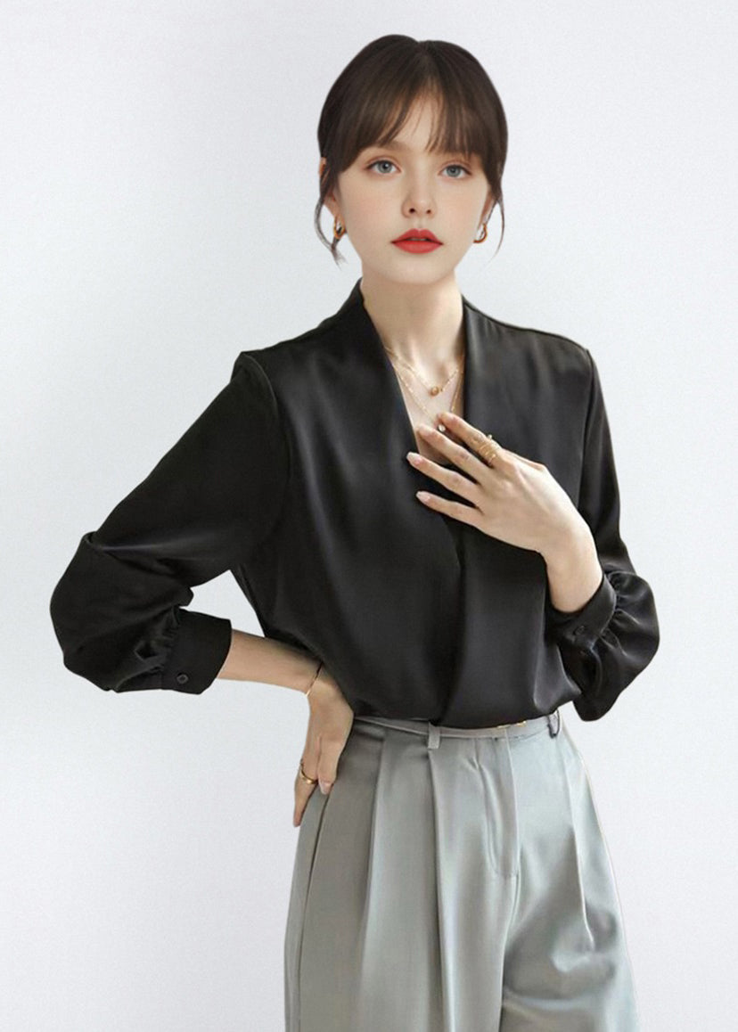 Beautifully Finished Shirt in a Timeless Design