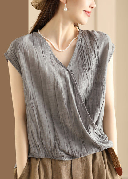 Classic Vintage Shirt with a Flattering Fit