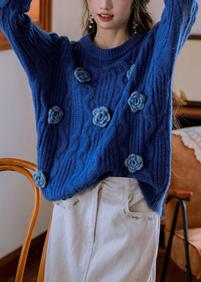 Beautifully Finished Sweater in a Timeless Design