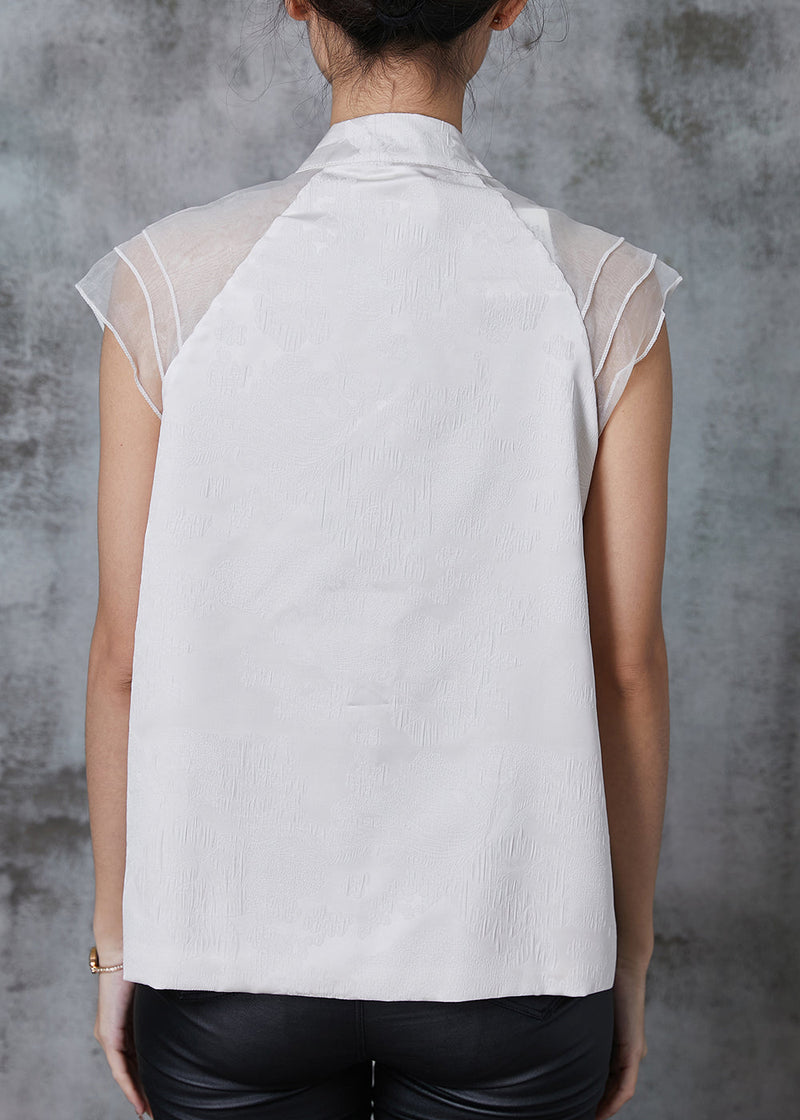 Effortlessly Elegant Shirt with a Timeless Design