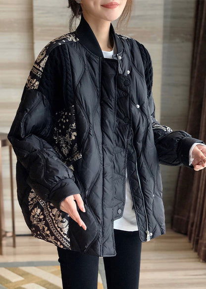 Elegantly Styled Coat for Everyday Wear