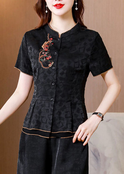 A Vintage Style Shirt with Delicate Timeless Details