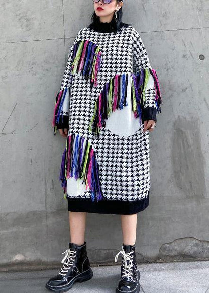 Well Tailored Sweater with a Graceful Silhouette