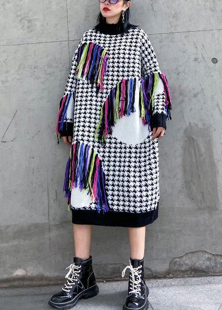 Well Tailored Sweater with a Graceful Silhouette