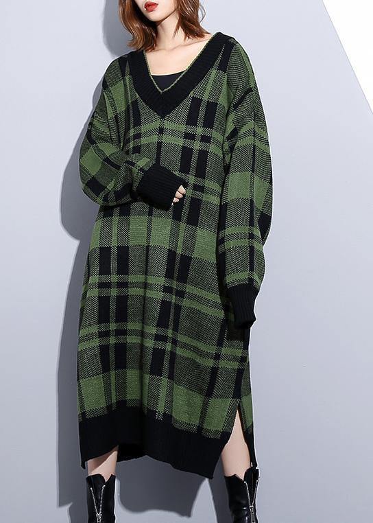 Beautifully Finished Sweater in a Timeless Design