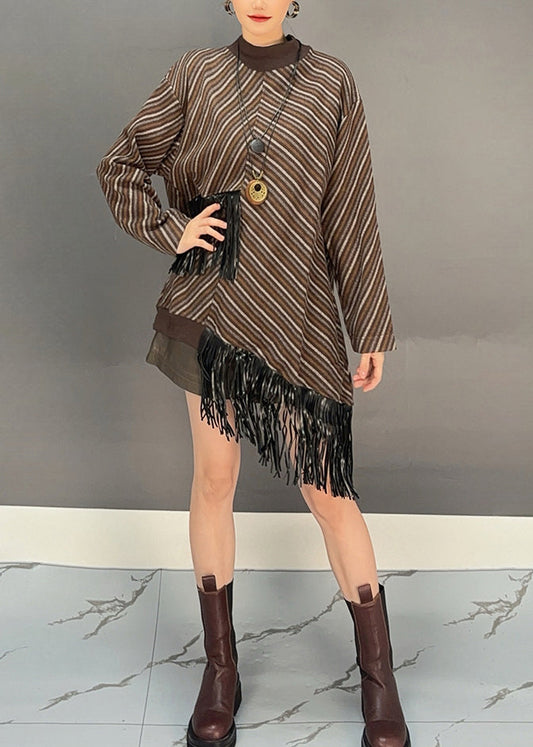 Classic Vintage Sweater with a Flattering Fit