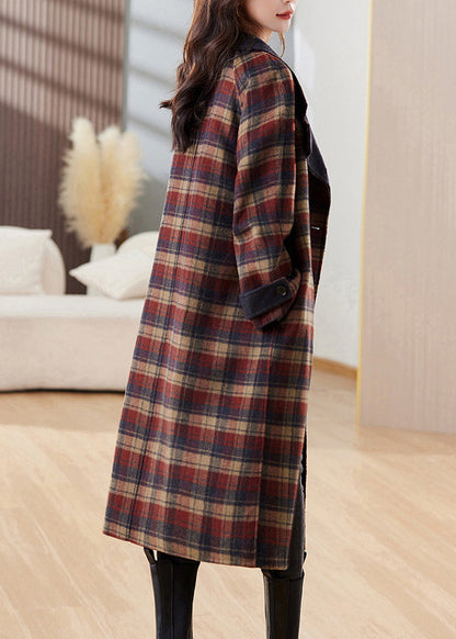 Classic Vintage & Enduringly Stylish Coat