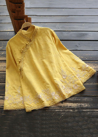 Classic Vintage Shirt with a Flattering Fit