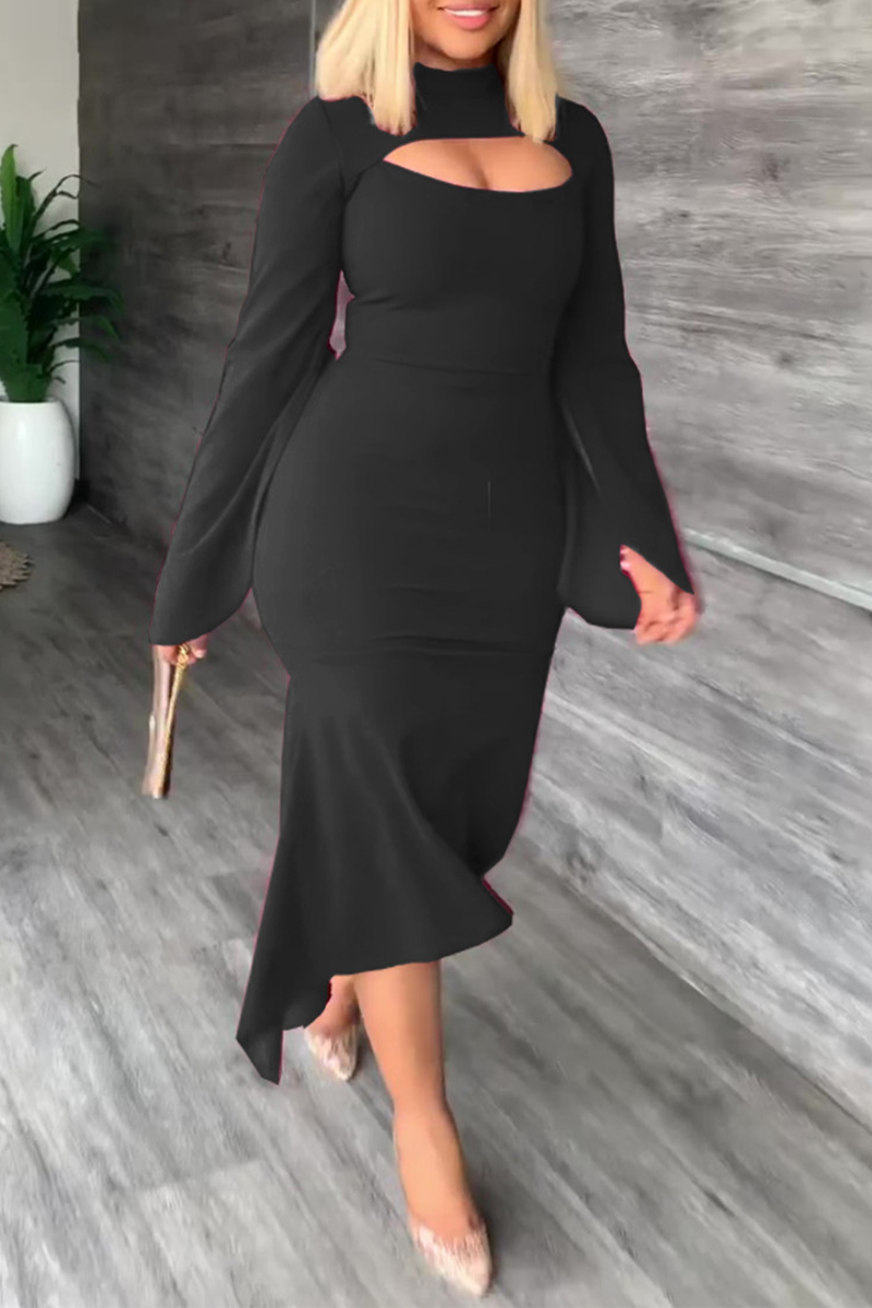Classic Vintage Dress with a Flattering Fit