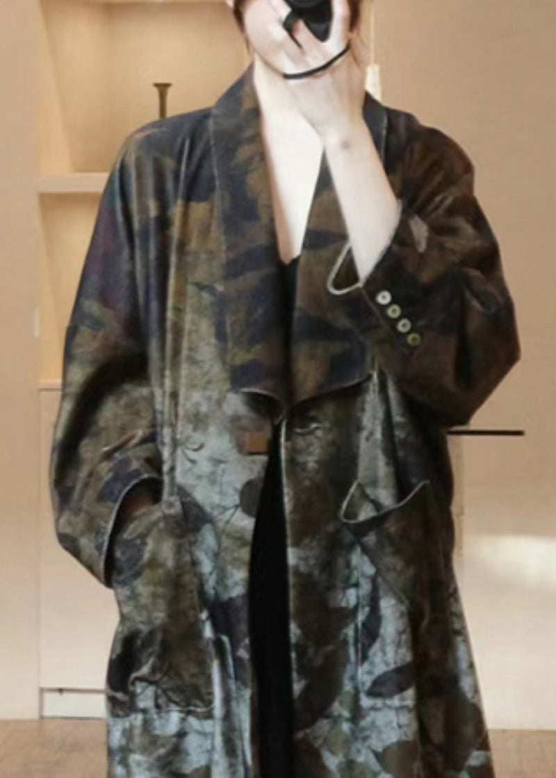 Elegantly Styled Coat for Everyday Wear