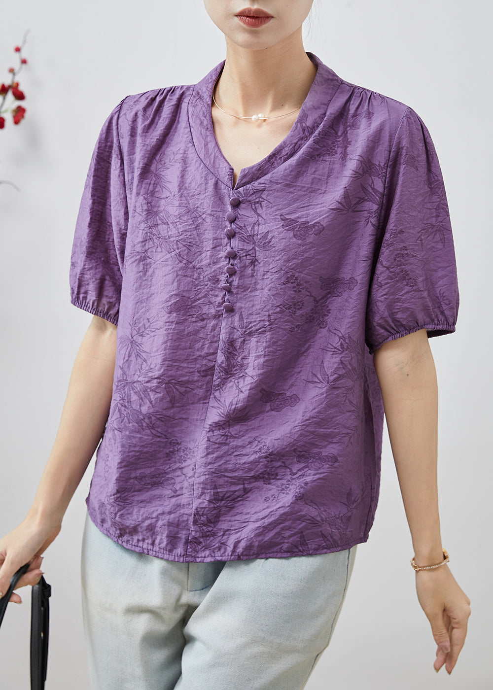 Sophisticated Shirt with a Clean Classic Look