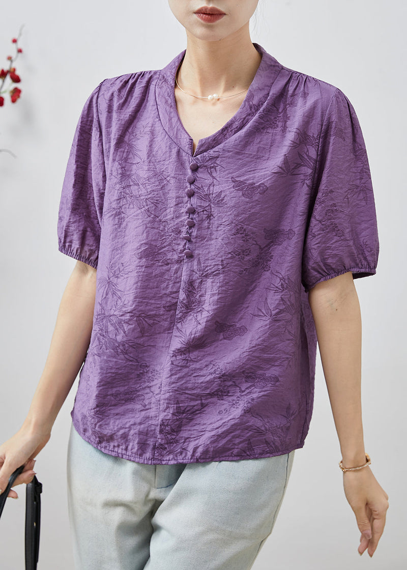 Sophisticated Shirt with a Clean Classic Look
