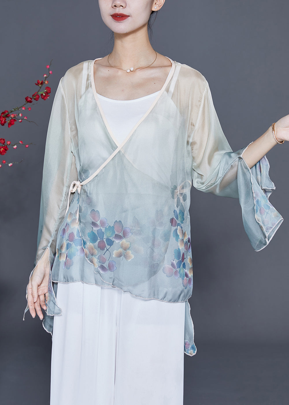 Beautifully Balanced Top with Timeless Character