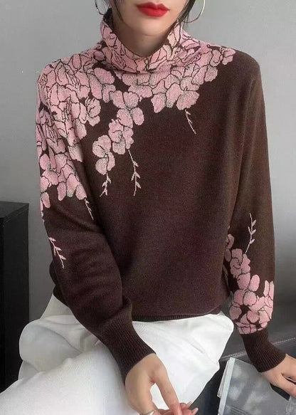 A Vintage Style Top with Delicate Timeless Details
