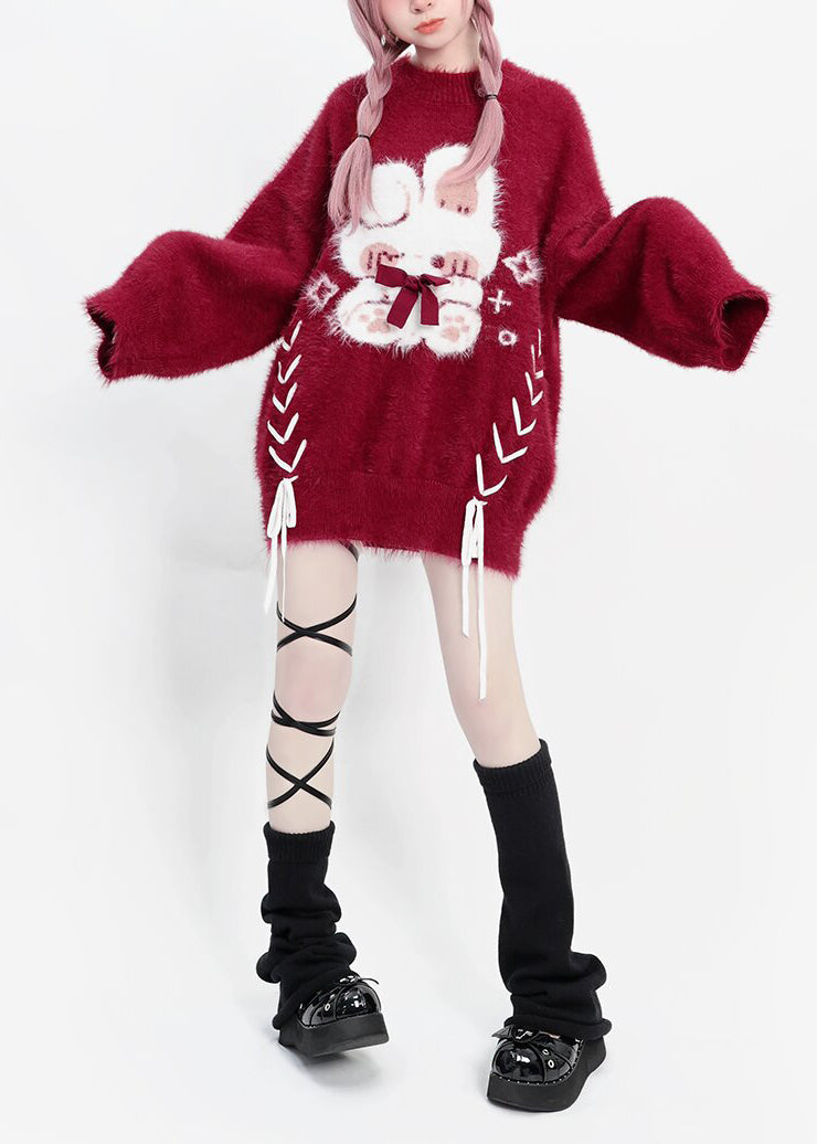 Well Tailored Sweater with a Graceful Silhouette