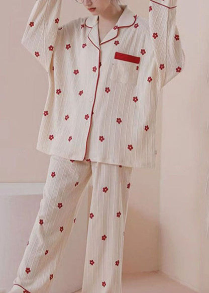 Casually Elegant Garment with a Refined Edge