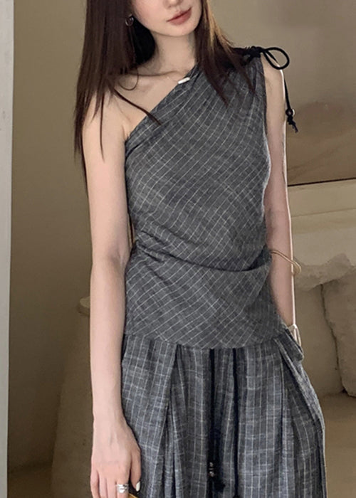 Beautifully Finished Top in a Timeless Design