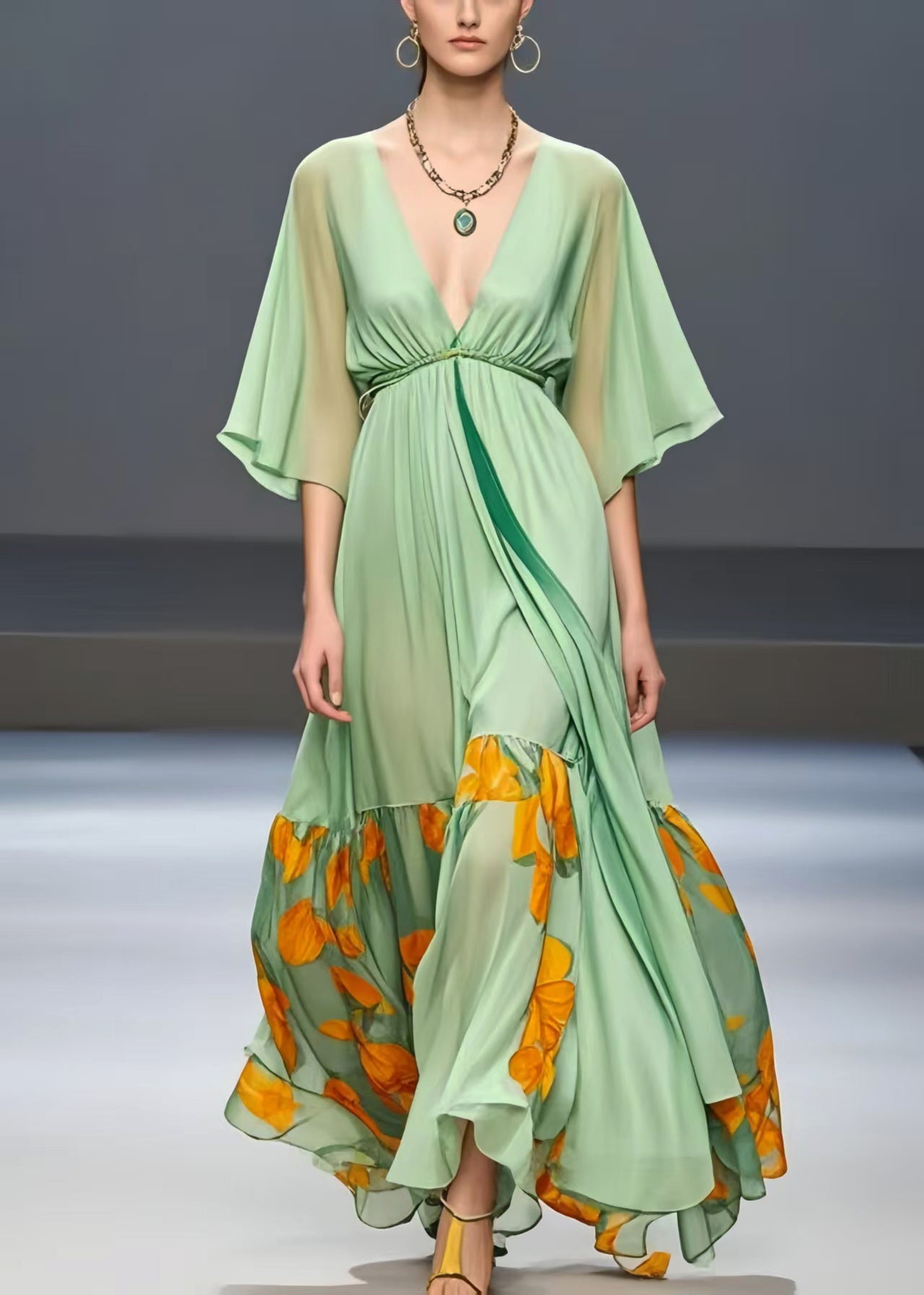 Classic Vintage & Enduringly Stylish Dress