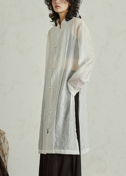 Well Tailored Shirt with a Graceful Silhouette