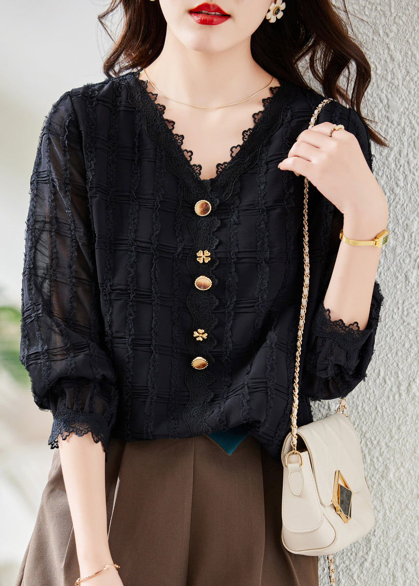 Elegantly Styled Shirt for Everyday Wear