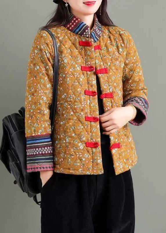 Effortlessly Elegant Jacket with a Timeless Design