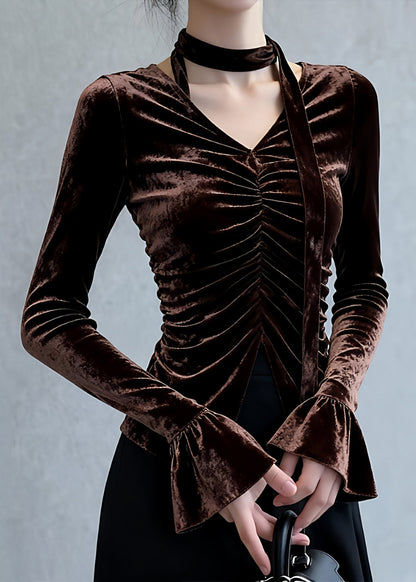 Beautifully Finished Top in a Timeless Design