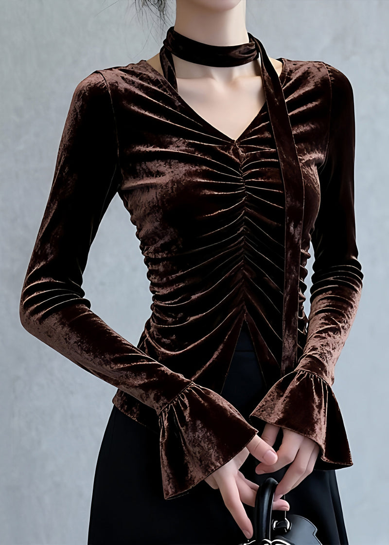 Beautifully Finished Top in a Timeless Design