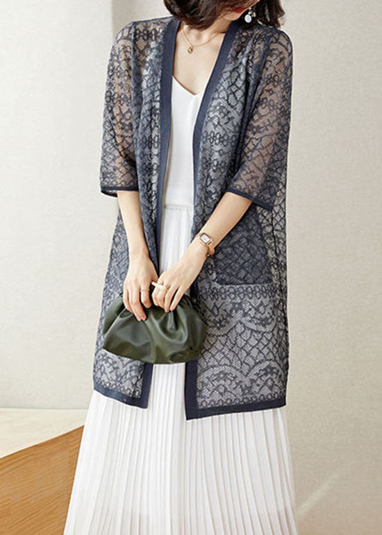 Effortlessly Elegant Cardigan with a Timeless Design