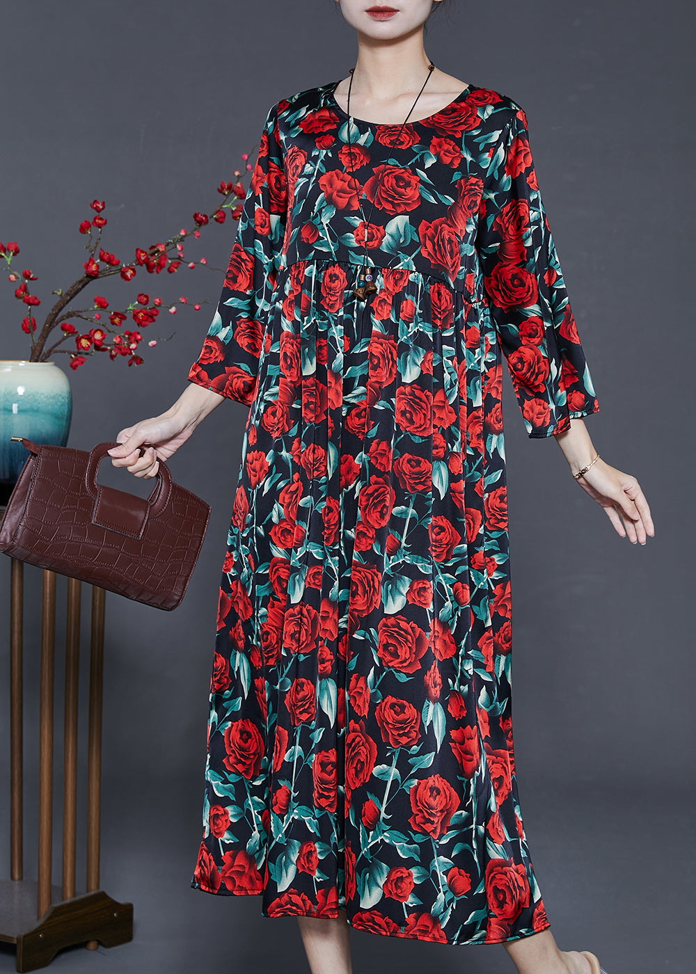 Classic Vintage & Enduringly Stylish Dress